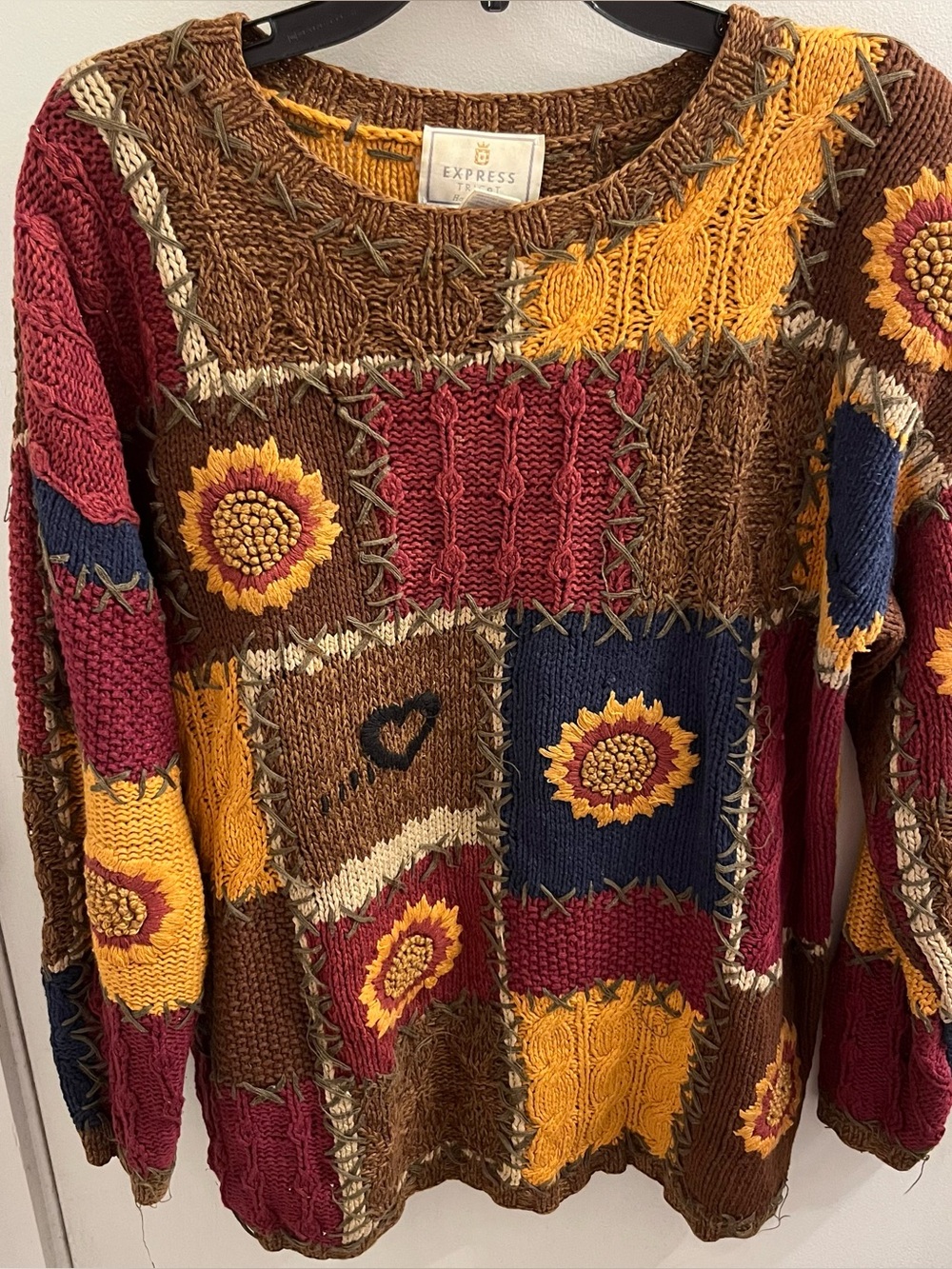 Vintage Express Hand-knitted Sunflower Sweater Size Medium